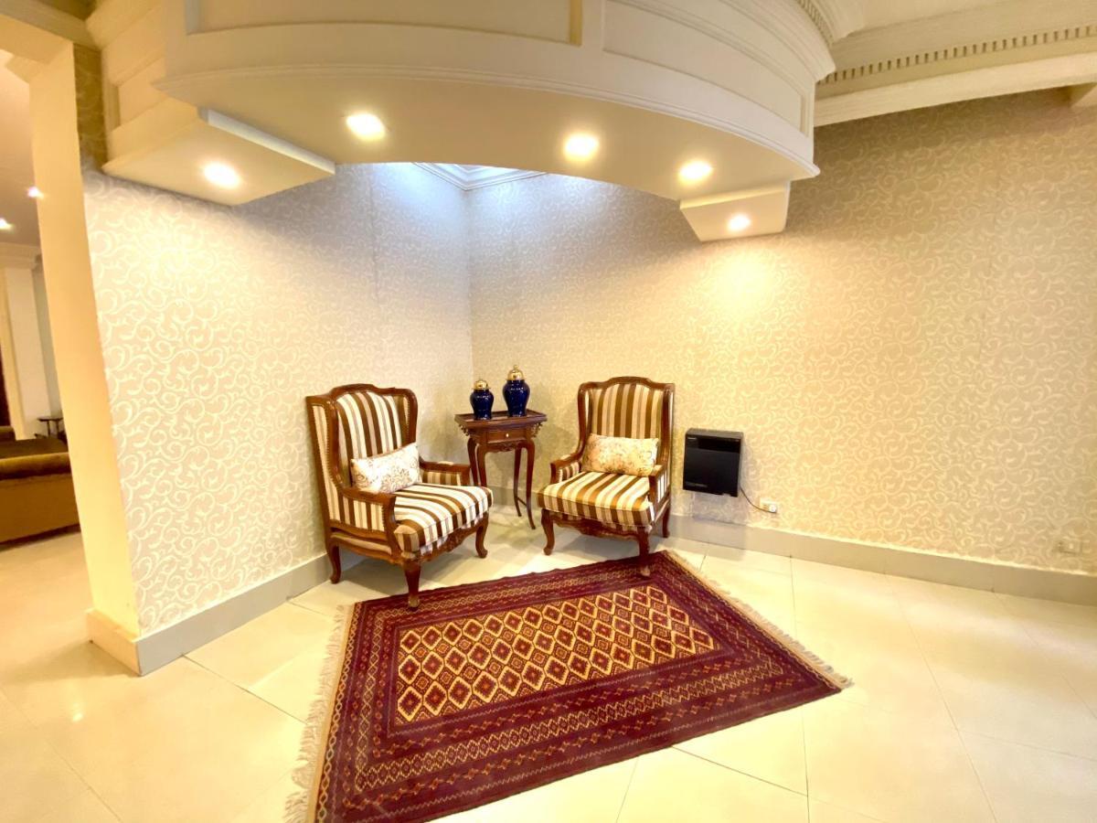 Shelton'S Rezidor House Hotel Peshawar Esterno foto